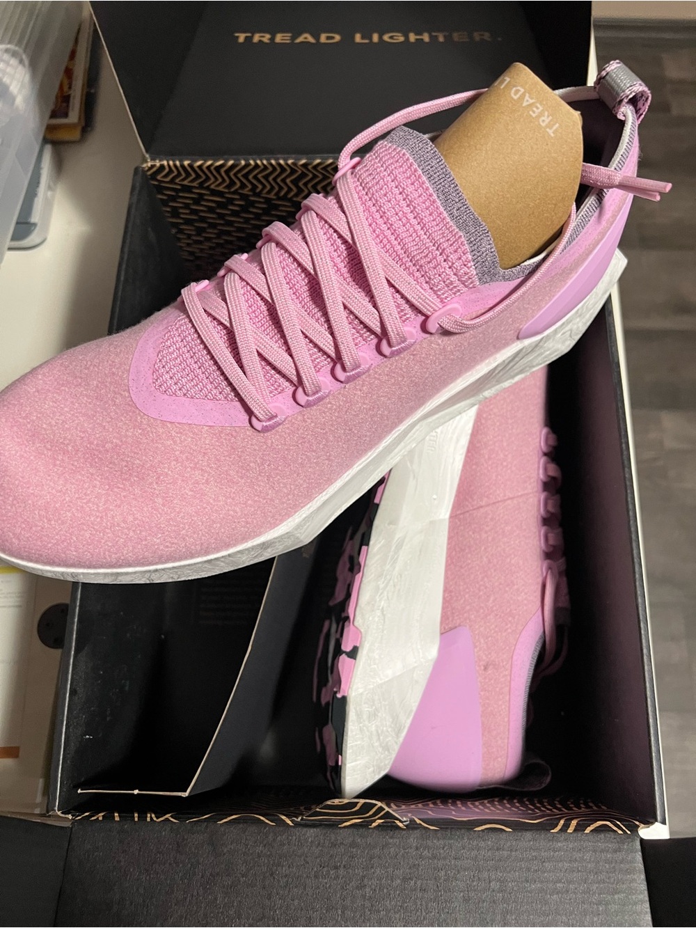 allbirds Men's Pink Knit Athletic Sneakers